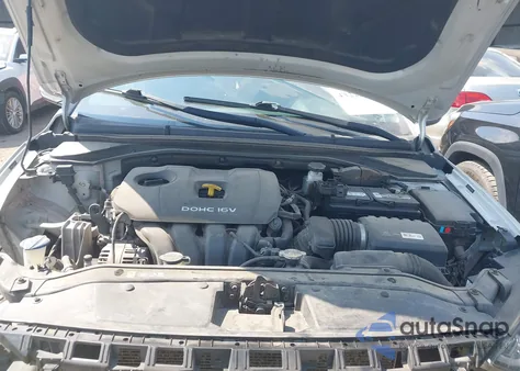 2018 Hyundai Elantra Sel из США, поврежденный, VIN 5NPD84LF6JH221995